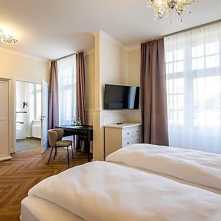 Hotel Alex An Der Ahr 4*