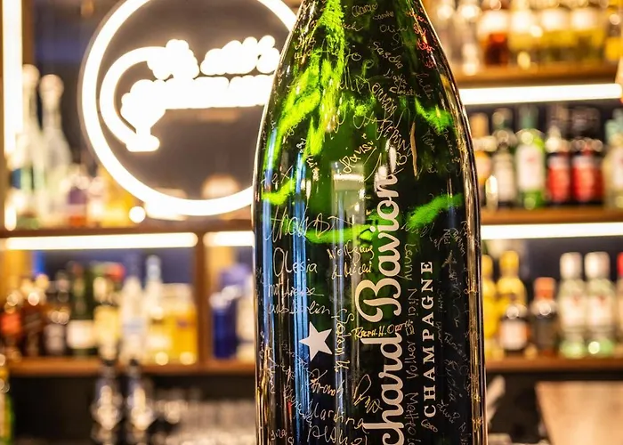 מלון Alex An Der Ahr