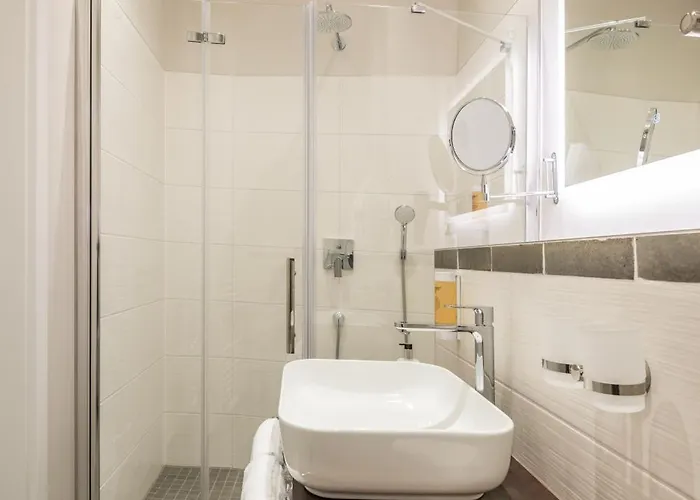 Alex An Der Ahr מלון 4*